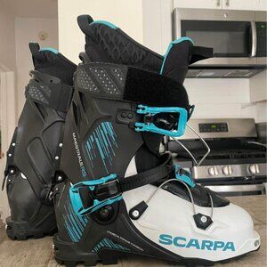 Scarpa Maestrale RS Alpine Touring / Backcountry 2023 boots size 26.5